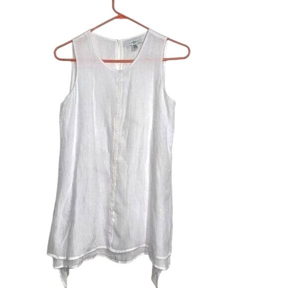 White Sleeveless Tunic Top With Asymmetrical Hem By Fever S Viscose/Polyester - Picture 1 of 10